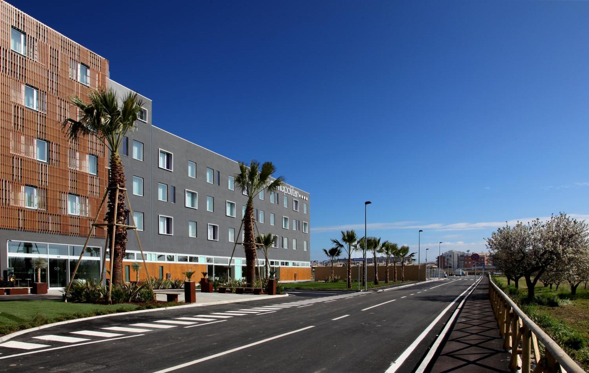 Cosmopolitan Hotel Чивитанова Марке Екстериор снимка